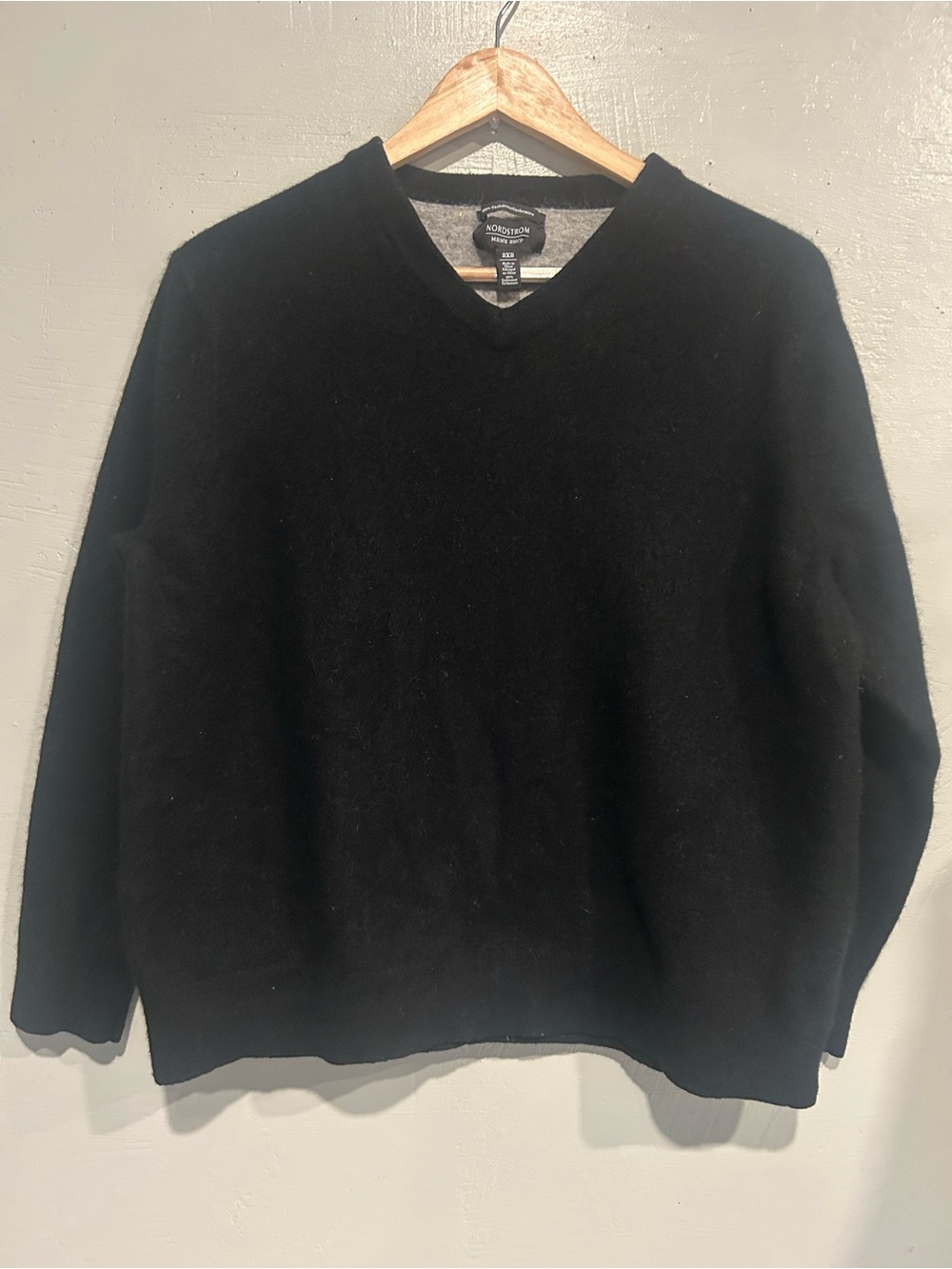 Nordstrom Black V-Neck Men's Sweater